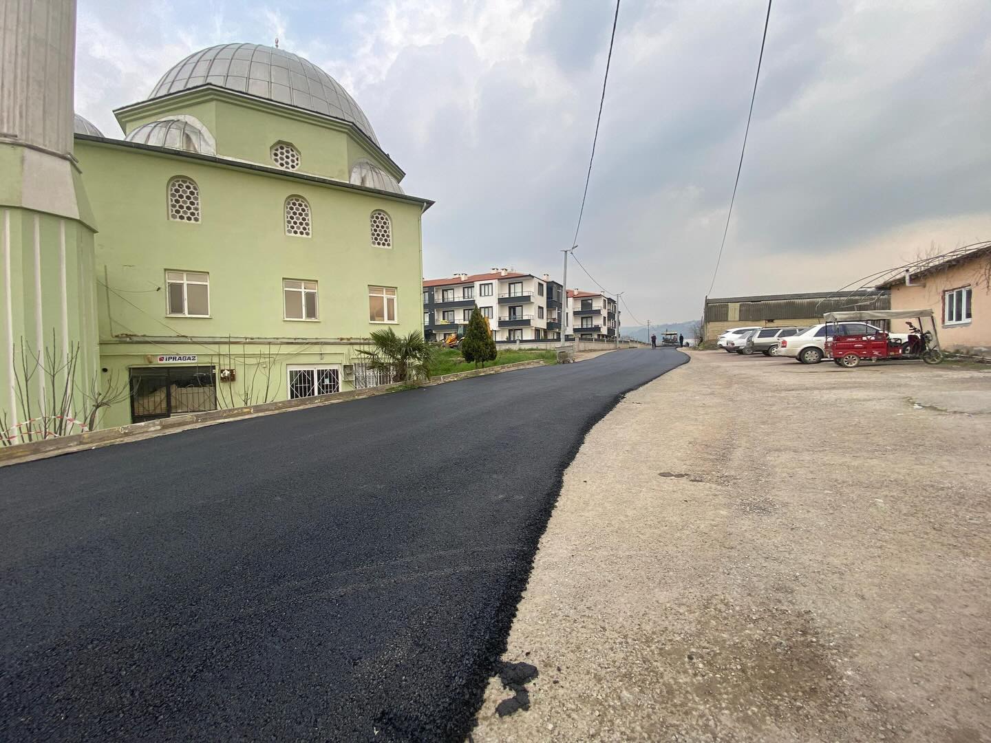 YOL ASFALT KAPLAMA ÇALIŞMALARIMIZ