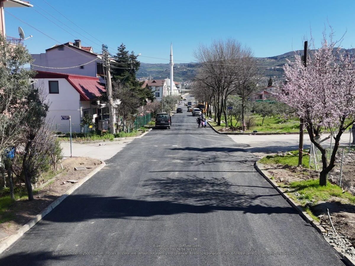YOL ASFALT KAPLAMA ÇALIŞMALARIMIZ